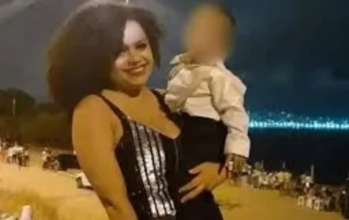 mulher que degolou o próprio filho